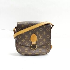 Louis Vuitton St Cloud